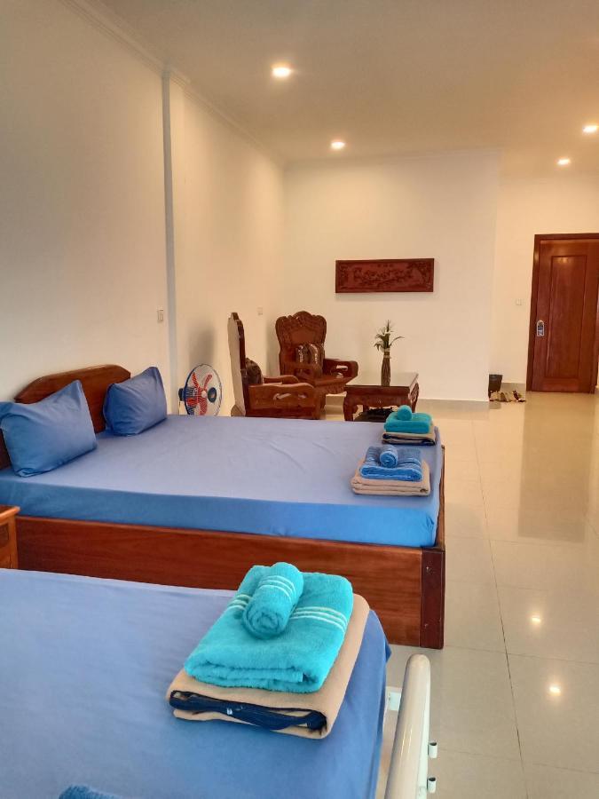 Le Barang Steakhouse & Guesthouse Sihanoukville Dış mekan fotoğraf